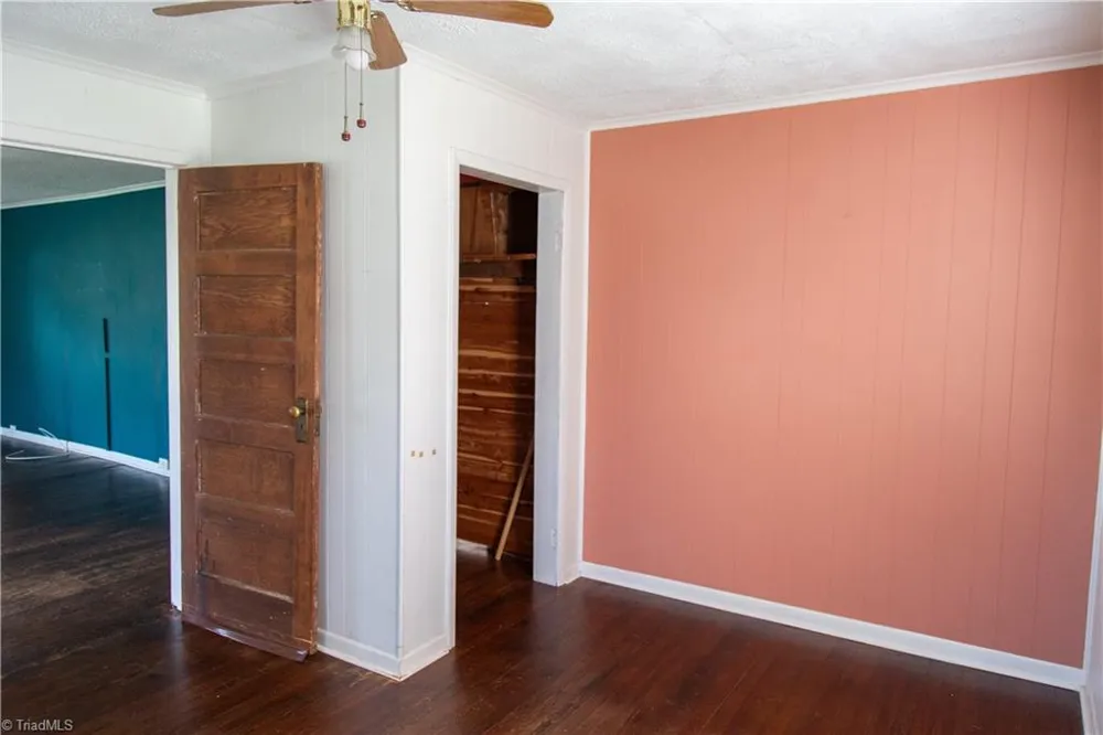 149 Gilreath Brook Street North Wilkesboro, NC 28659