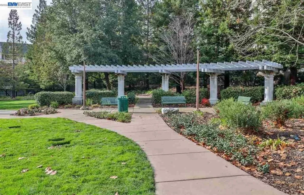 1315 Alma Ave #311 Walnut Creek, CA 94596