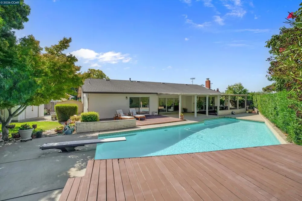 2975 Graymont Ct Concord, CA 94518