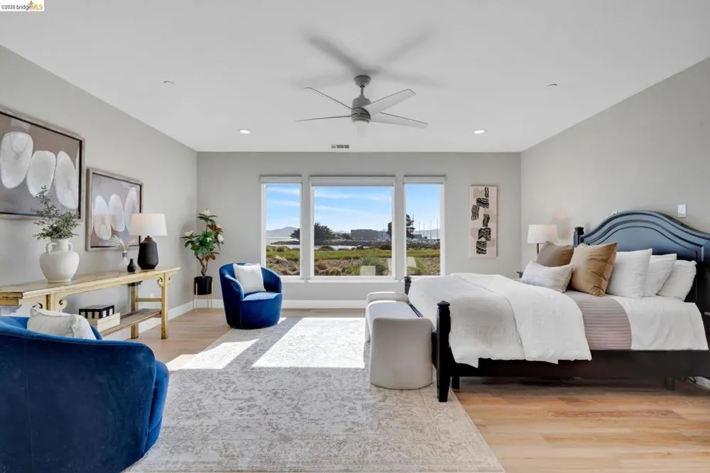 6 Waterline Pl Richmond, CA 94801