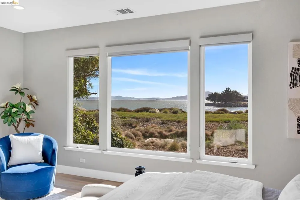 6 Waterline Pl Richmond, CA 94801