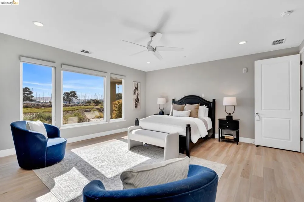 6 Waterline Pl Richmond, CA 94801