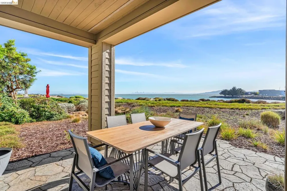 6 Waterline Pl Richmond, CA 94801