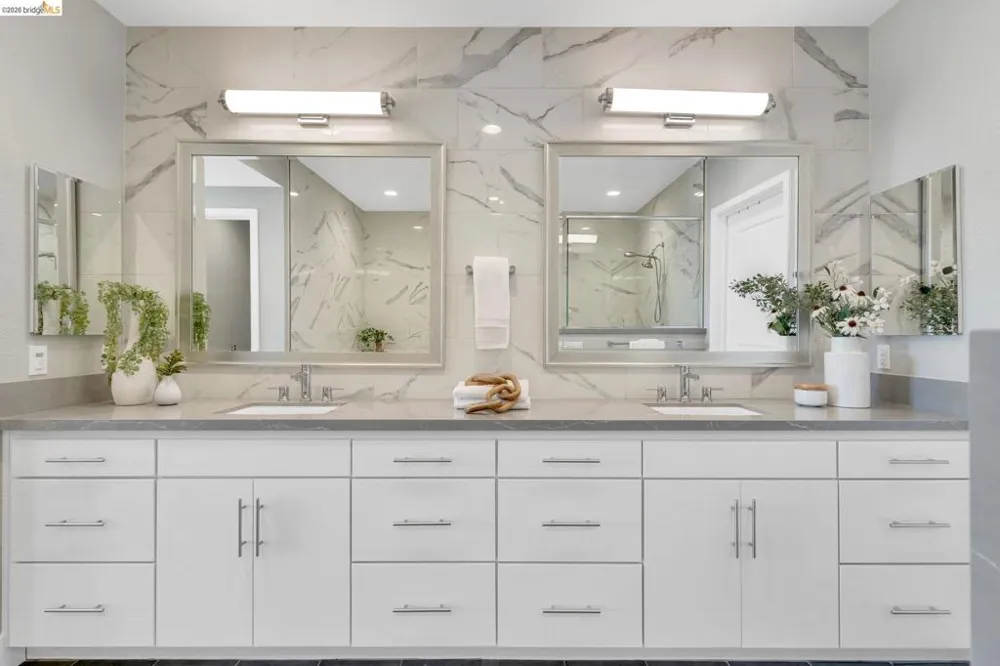 6 Waterline Pl Richmond, CA 94801