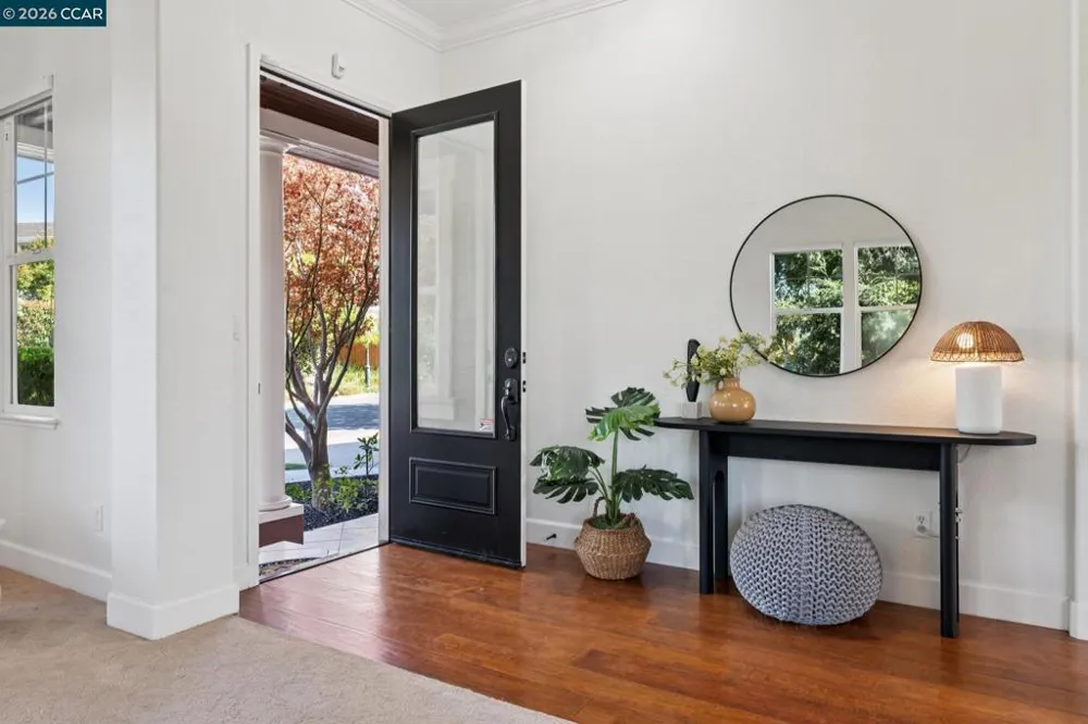 4360 Kingswood Dr Concord, CA 94518