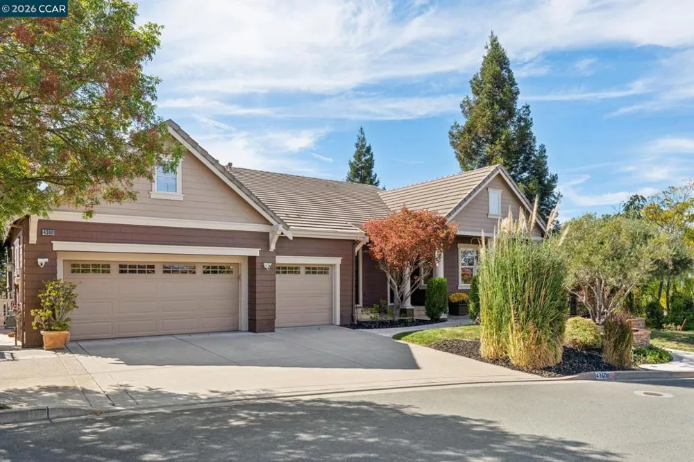 4360 Kingswood Dr Concord, CA 94518