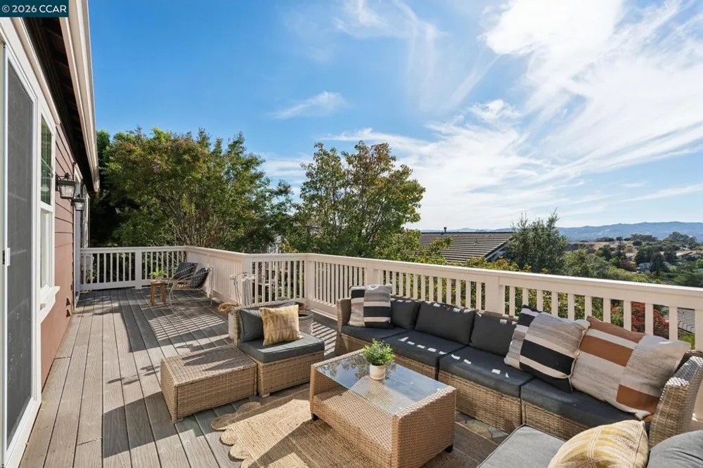 4360 Kingswood Dr Concord, CA 94518