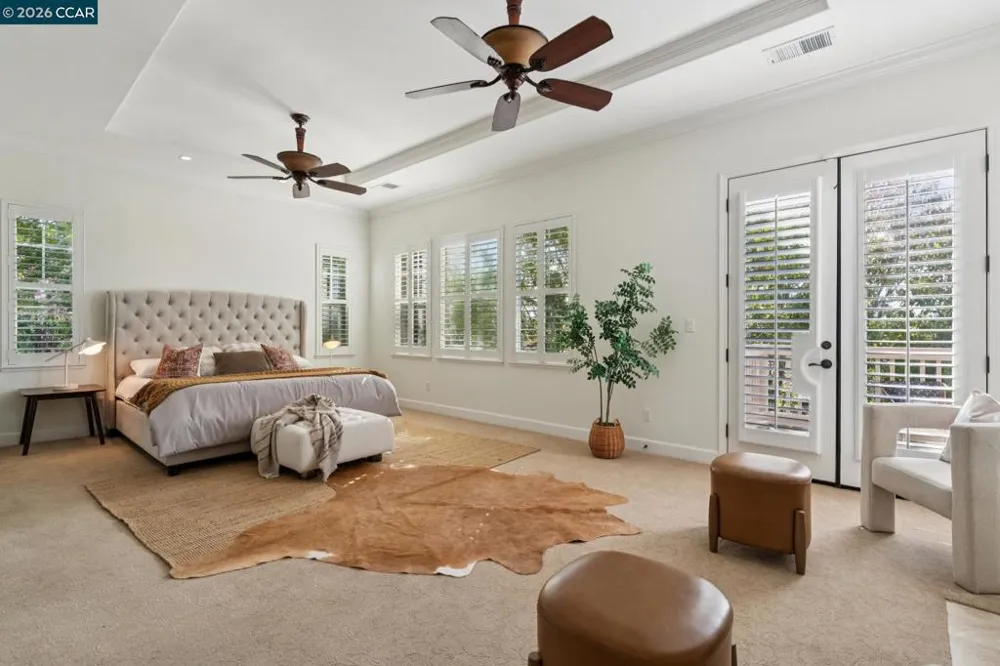 4360 Kingswood Dr Concord, CA 94518