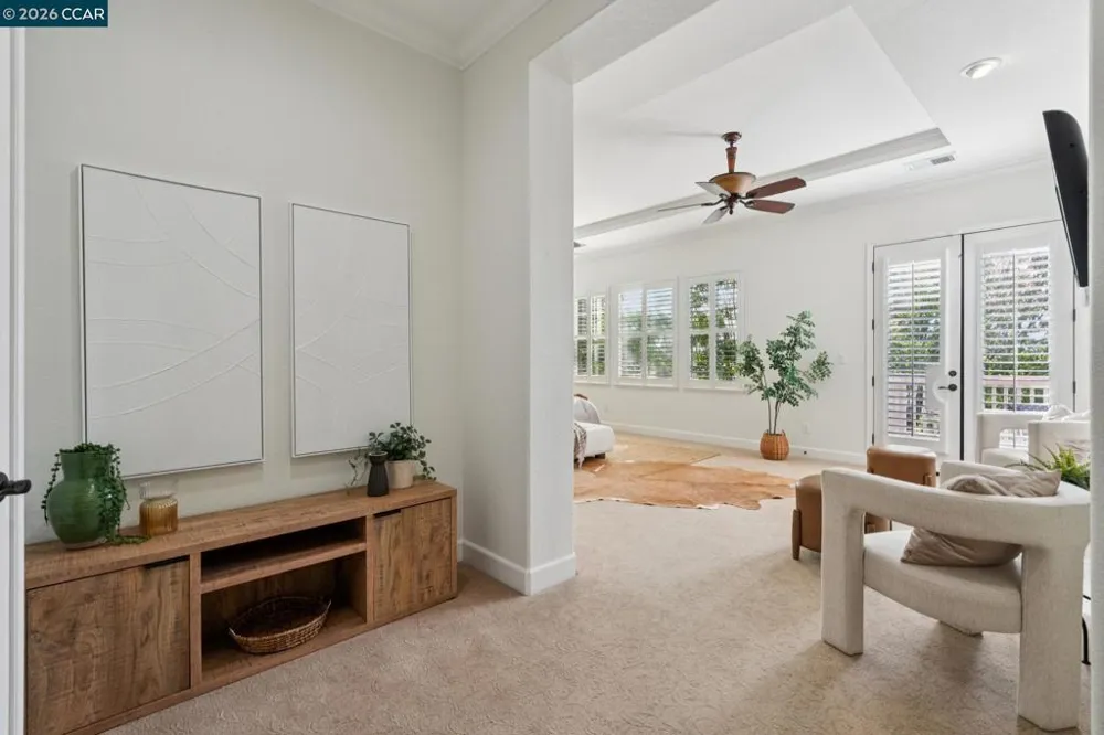 4360 Kingswood Dr Concord, CA 94518