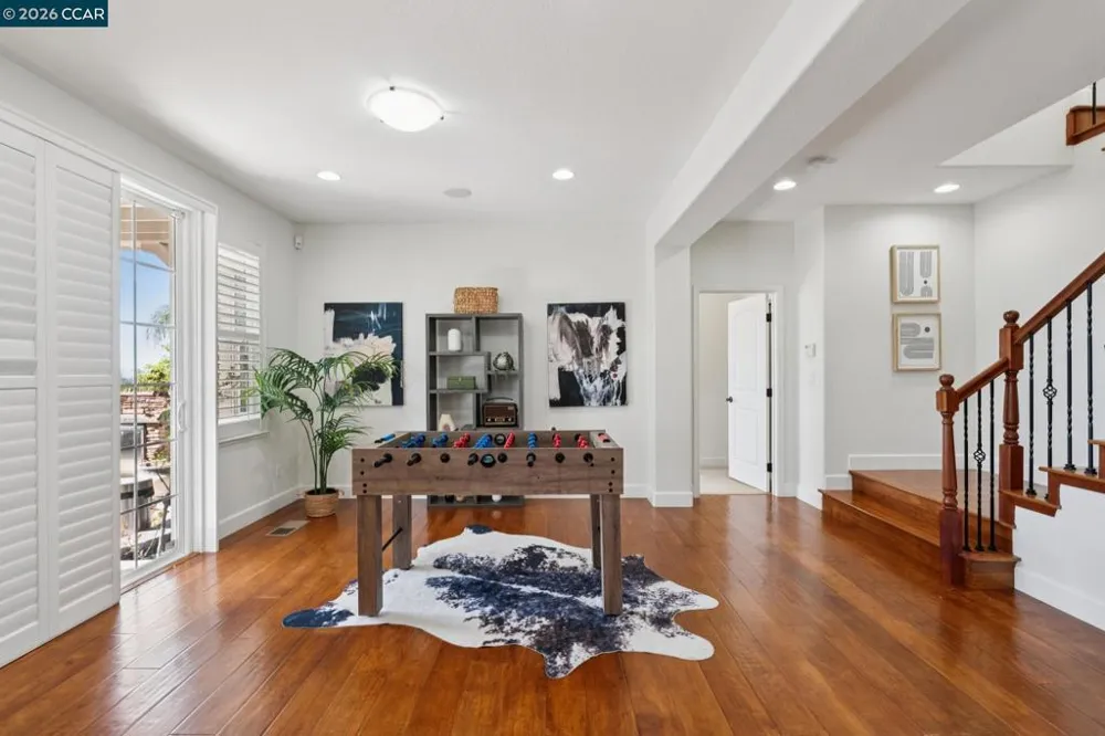 4360 Kingswood Dr Concord, CA 94518
