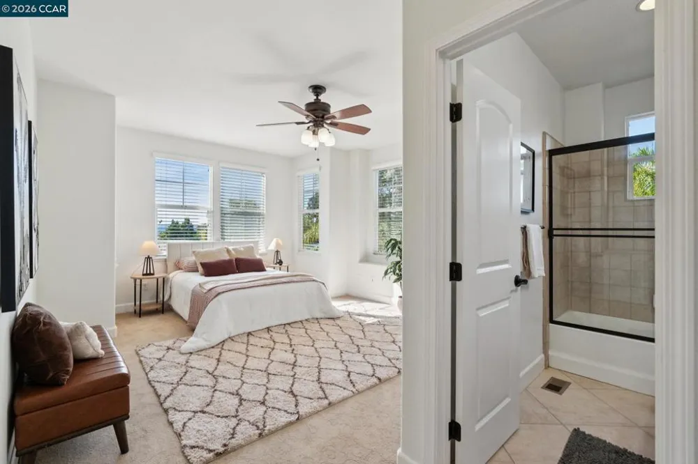 4360 Kingswood Dr Concord, CA 94518