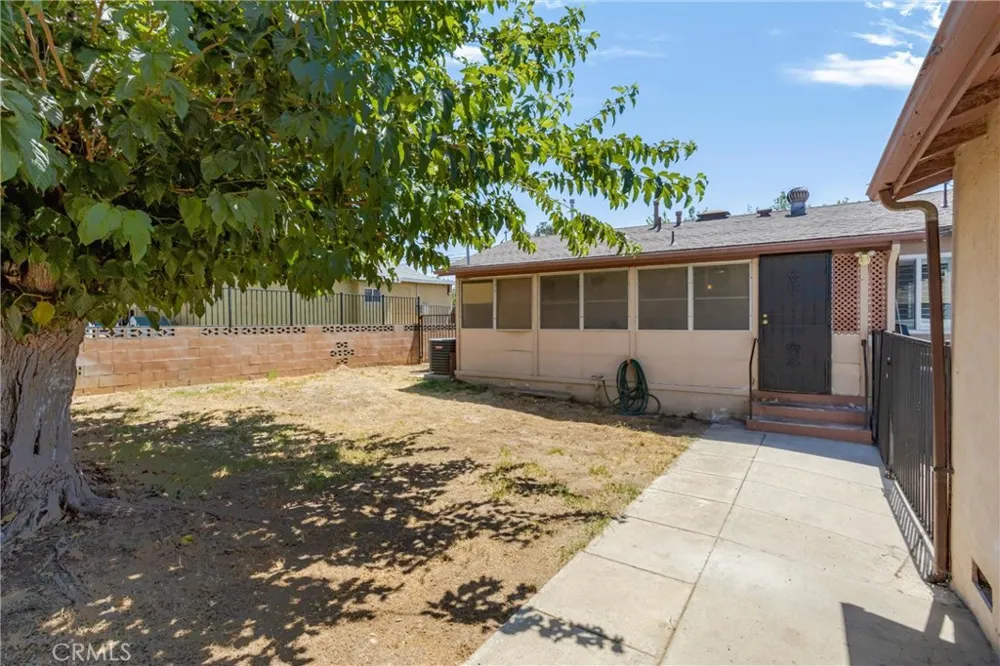 34792 Avenue E Yucaipa, CA 92399