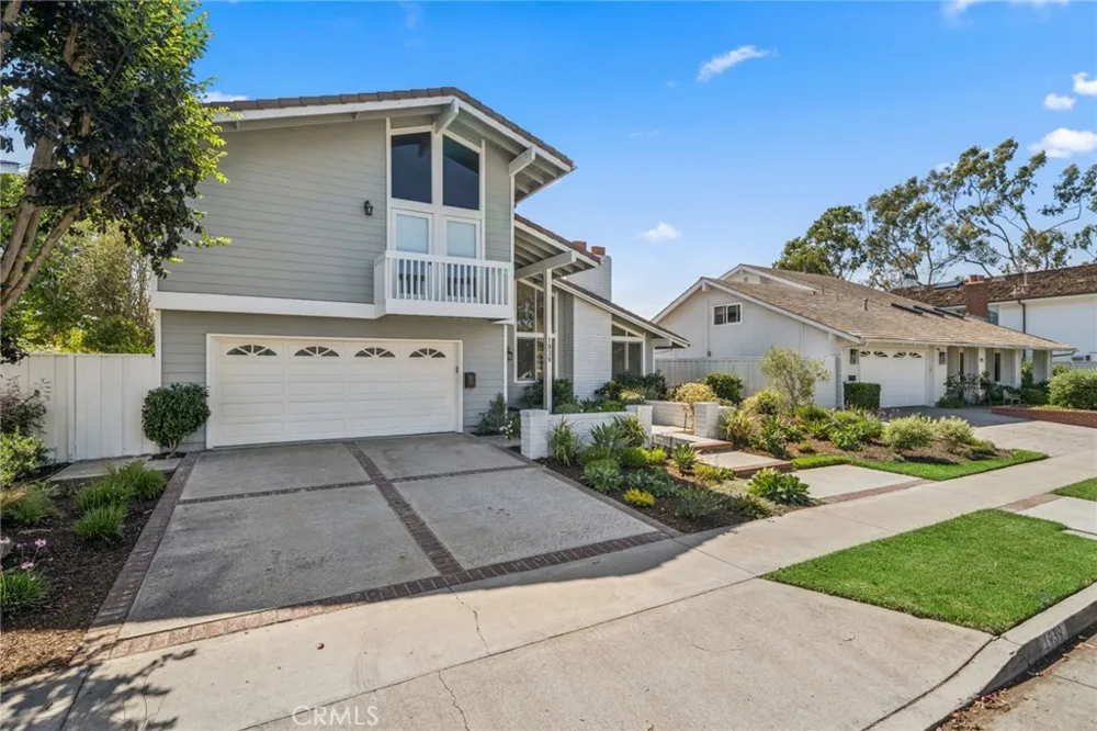1939 Port Laurent Newport Beach, CA 92660