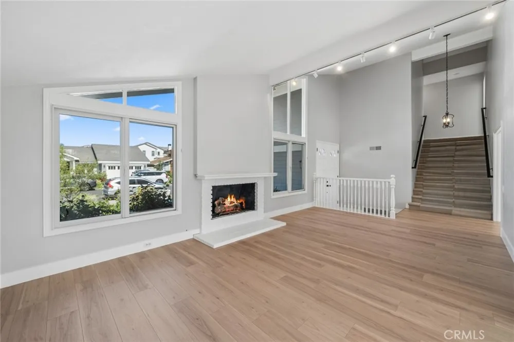 1939 Port Laurent Newport Beach, CA 92660