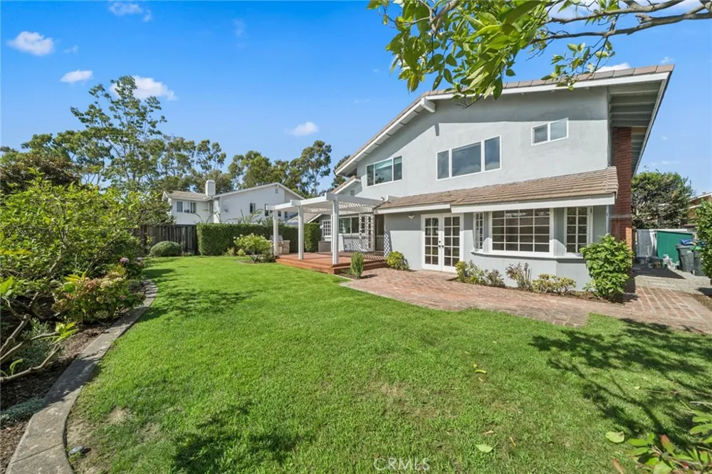 1939 Port Laurent Newport Beach, CA 92660