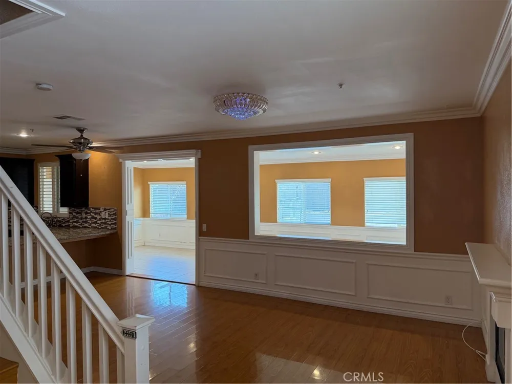 10532 Arabian Montclair, CA 91763