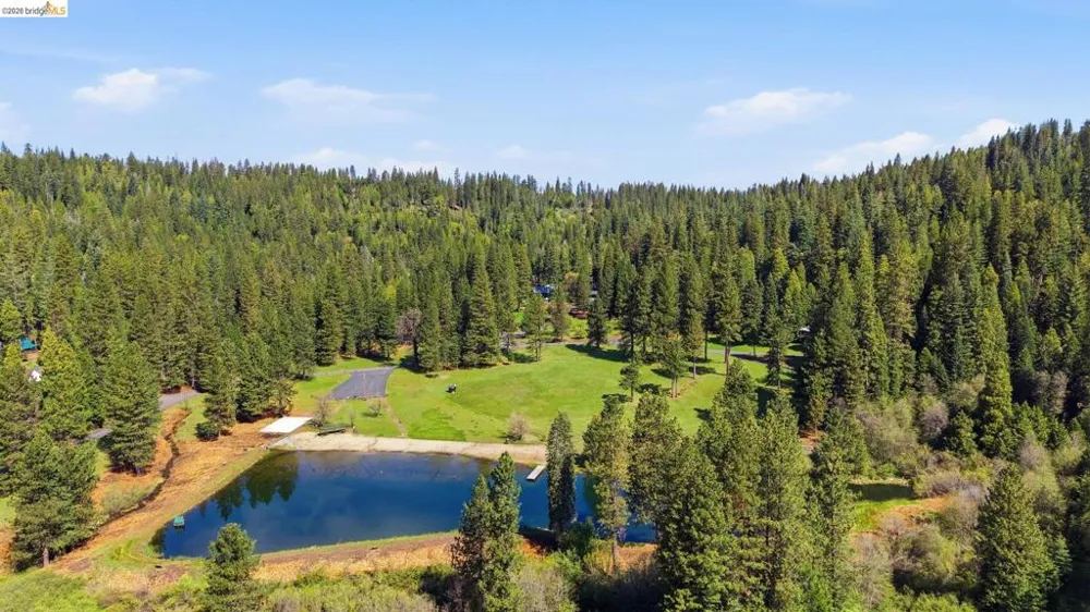 25149 Abraham Long Barn, CA 95335