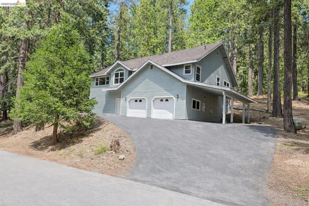 25149 Abraham Long Barn, CA 95335