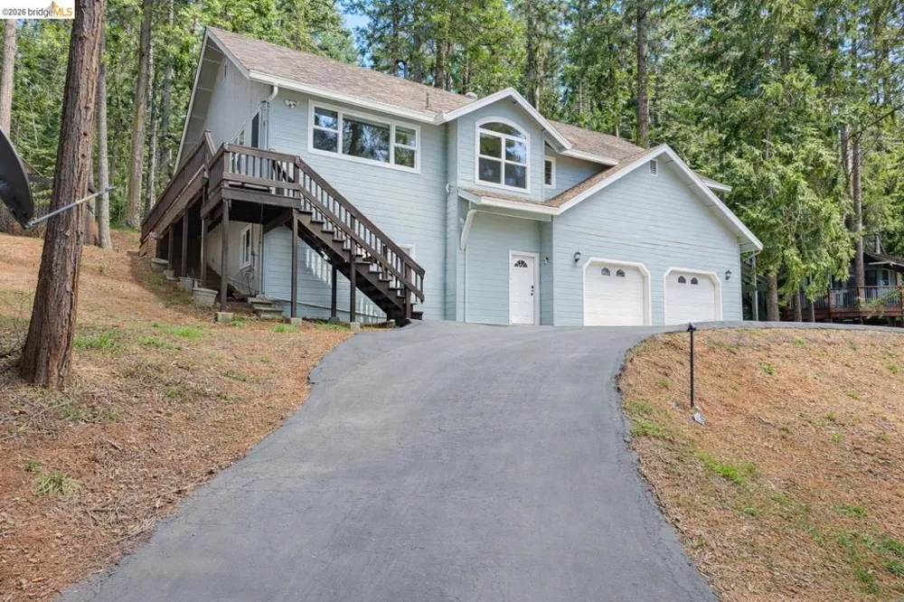 25149 Abraham Long Barn, CA 95335