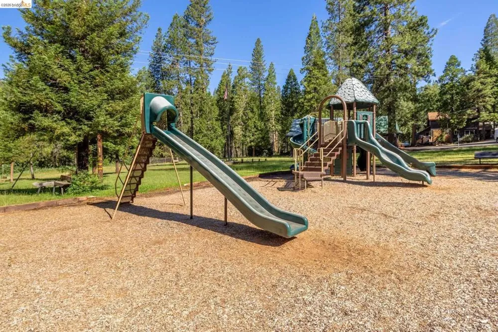 25149 Abraham Long Barn, CA 95335