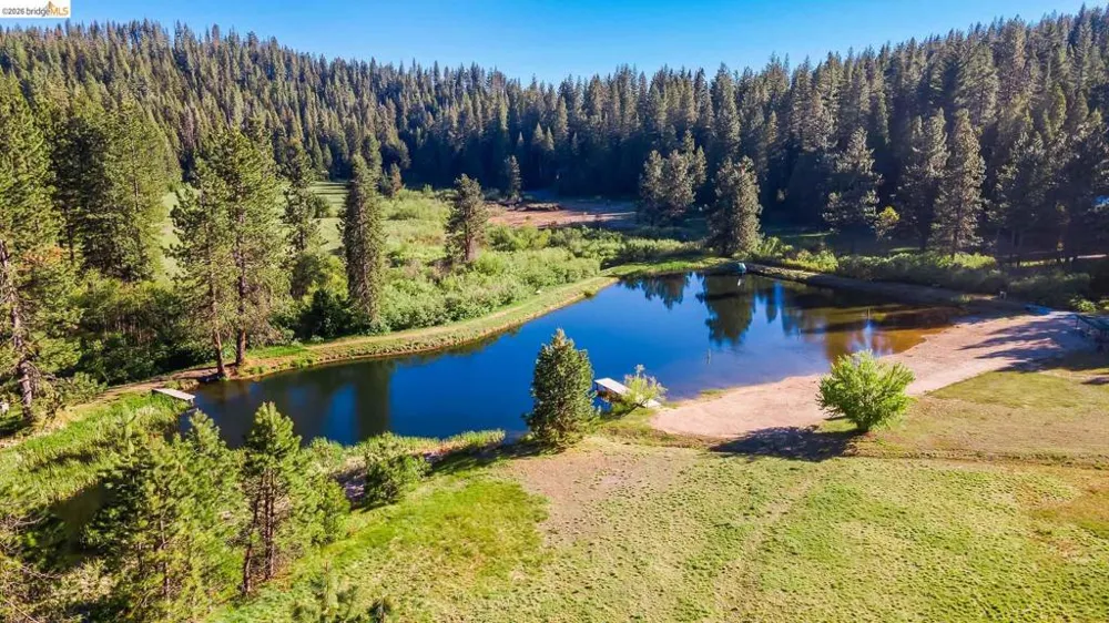 25149 Abraham Long Barn, CA 95335