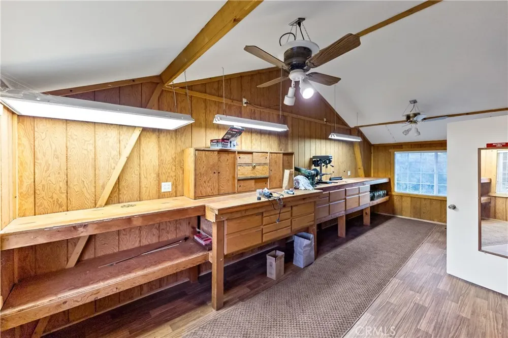 2160 State Highway 49 S Mariposa, CA 95338