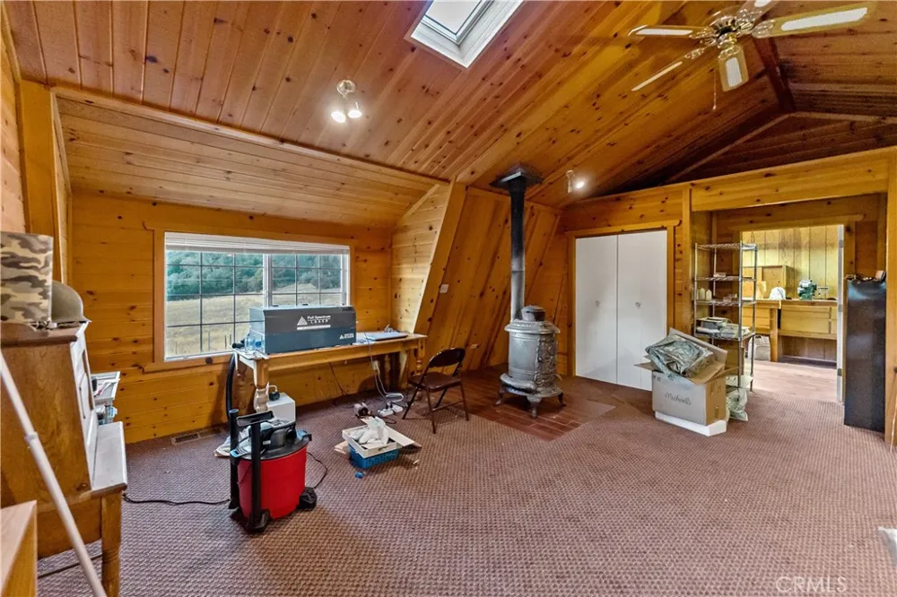 2160 State Highway 49 S Mariposa, CA 95338