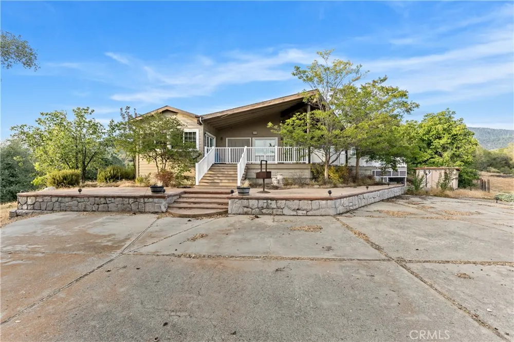 2160 State Highway 49 S Mariposa, CA 95338