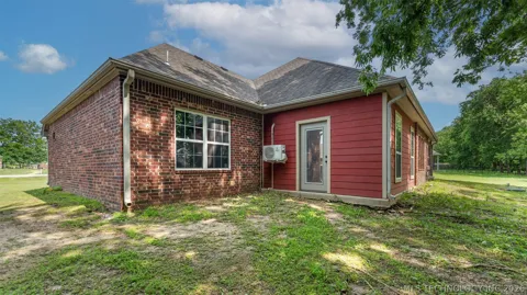 18912 Spring Creek Lane
