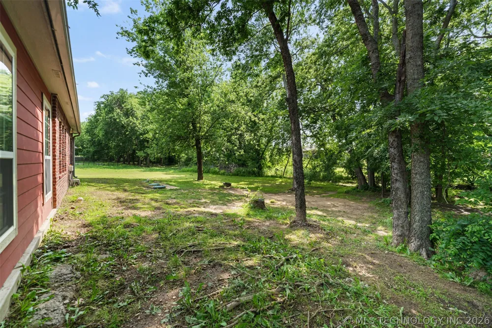 18912 Spring Creek Lane Claremore, OK 74017
