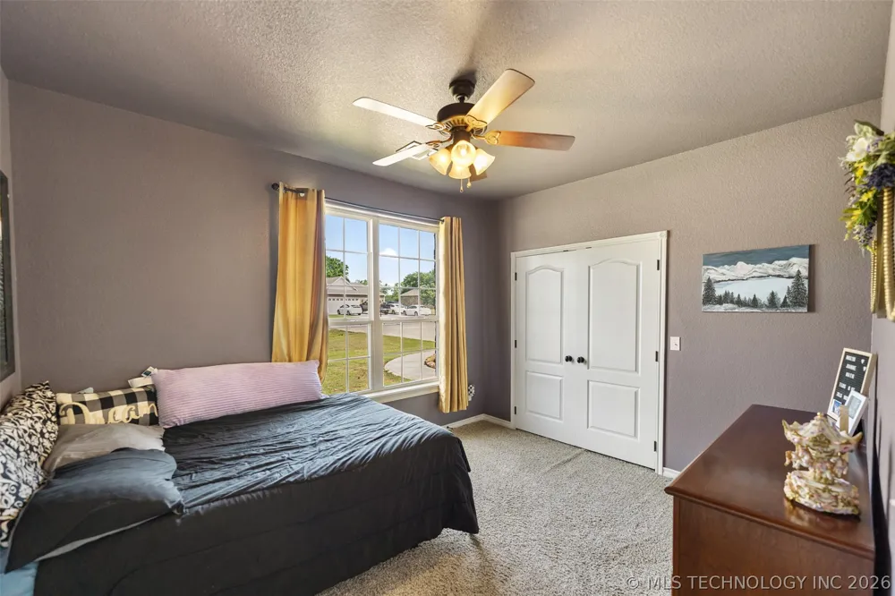 18912 Spring Creek Lane Claremore, OK 74017