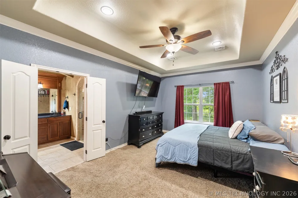 18912 Spring Creek Lane Claremore, OK 74017
