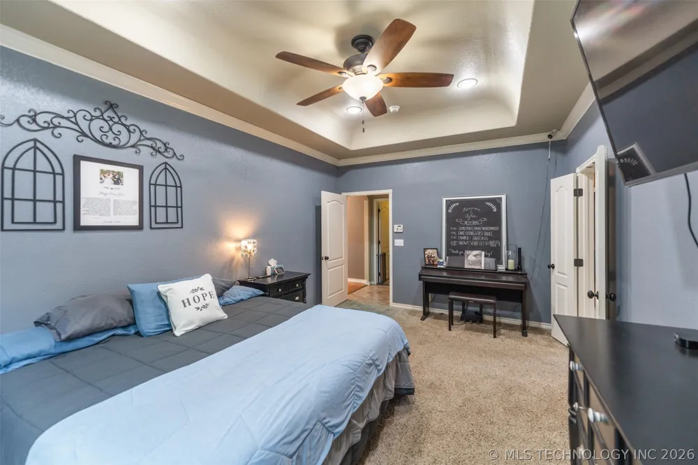18912 Spring Creek Lane Claremore, OK 74017
