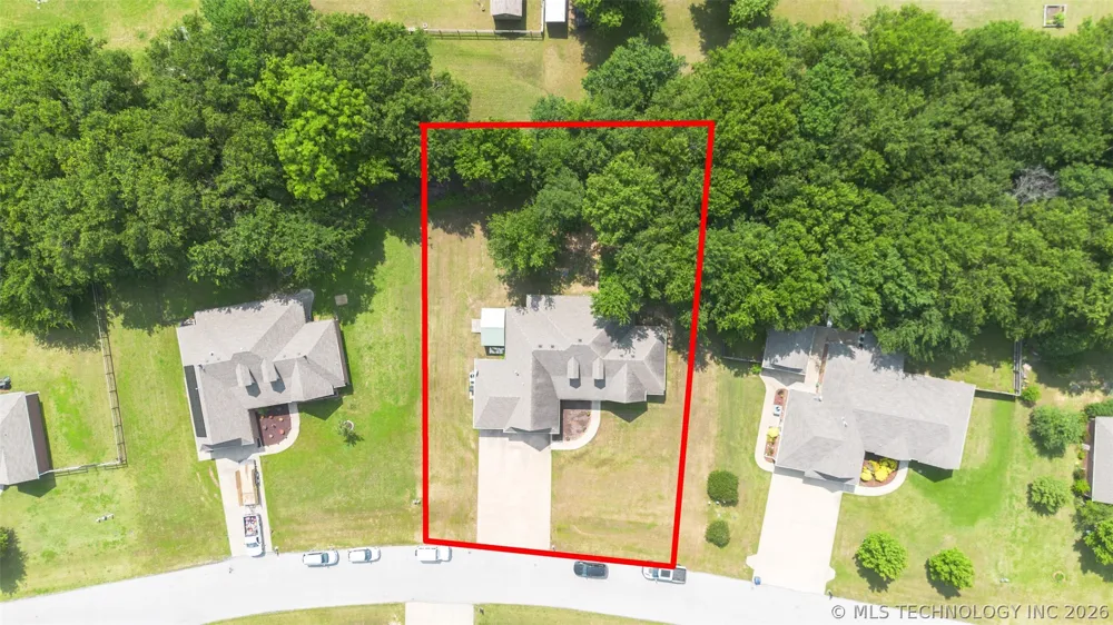 18912 Spring Creek Lane Claremore, OK 74017