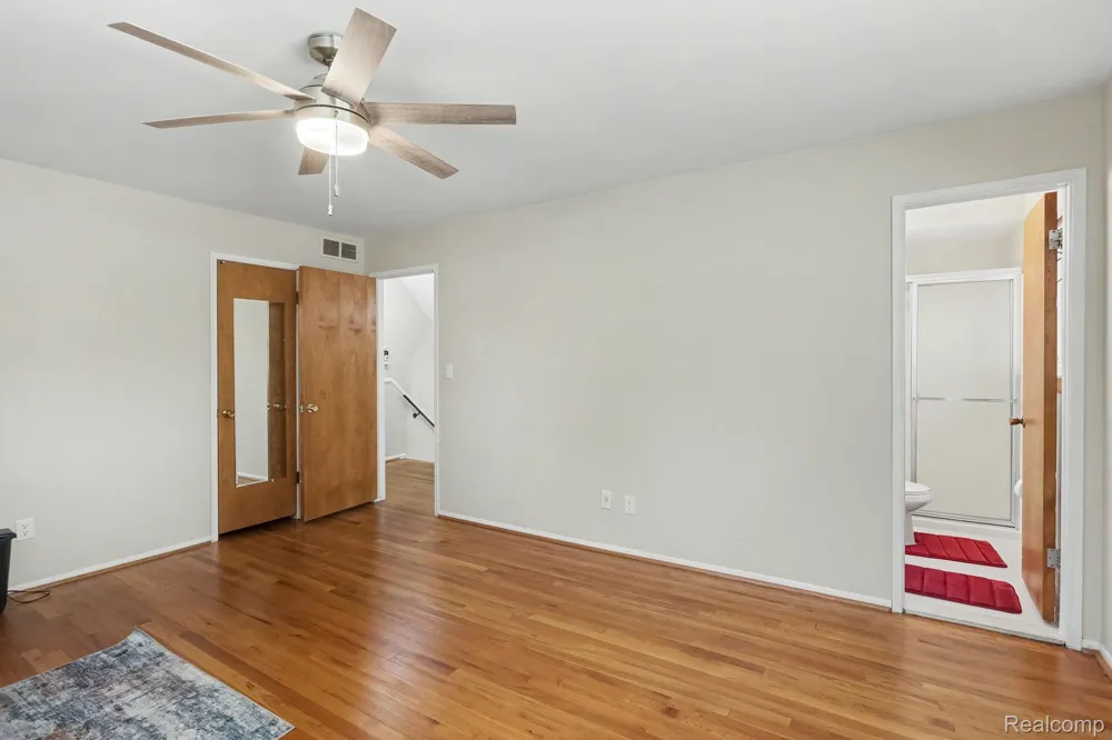 20961 Concord Street Southfield City, MI 48076