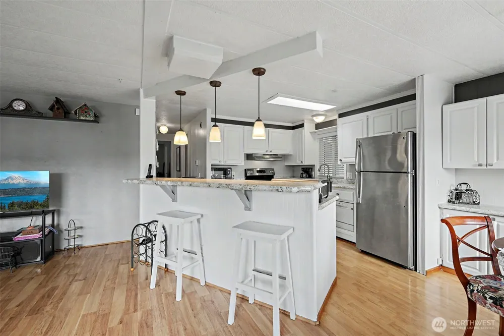 11436 SE 208th Street #131 Kent, WA 98031