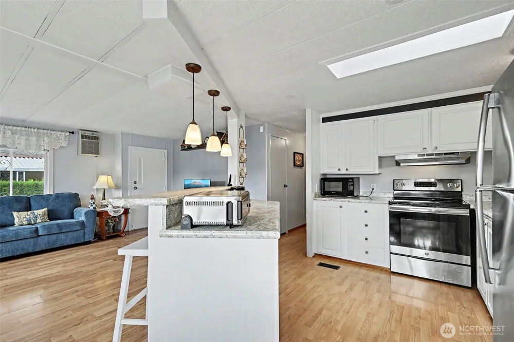 11436 SE 208th Street #131 Kent, WA 98031