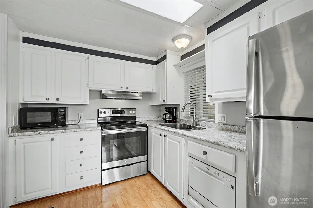 11436 SE 208th Street #131 Kent, WA 98031