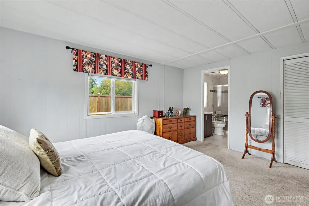 11436 SE 208th Street #131 Kent, WA 98031