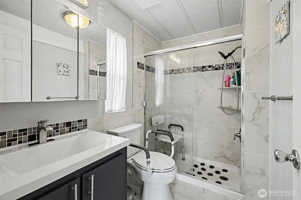 11436 SE 208th Street #131 Kent, WA 98031