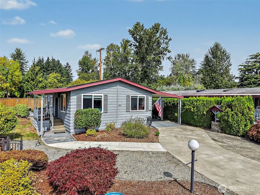 11436 SE 208th Street #131 Kent, WA 98031