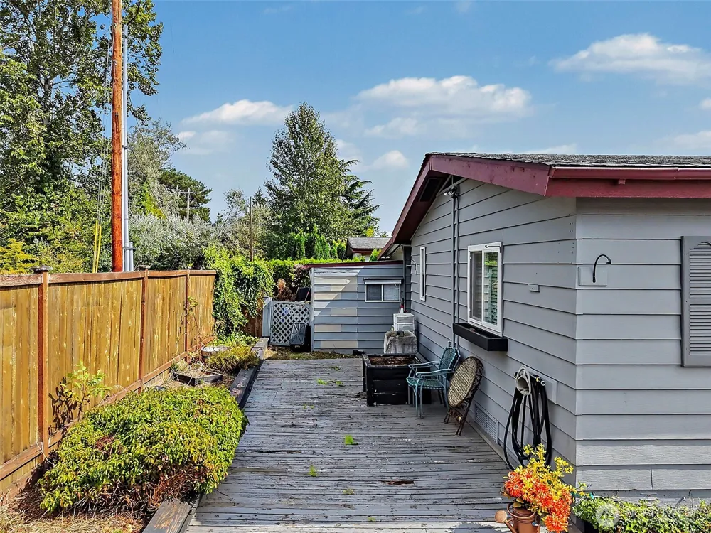 11436 SE 208th Street #131 Kent, WA 98031