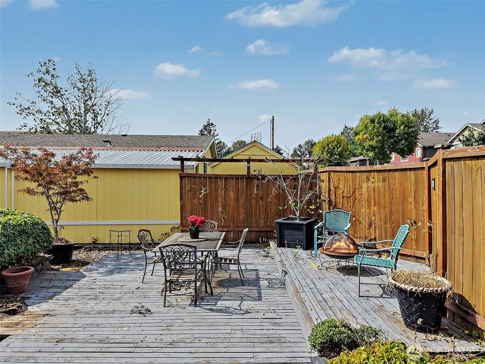 11436 SE 208th Street #131 Kent, WA 98031