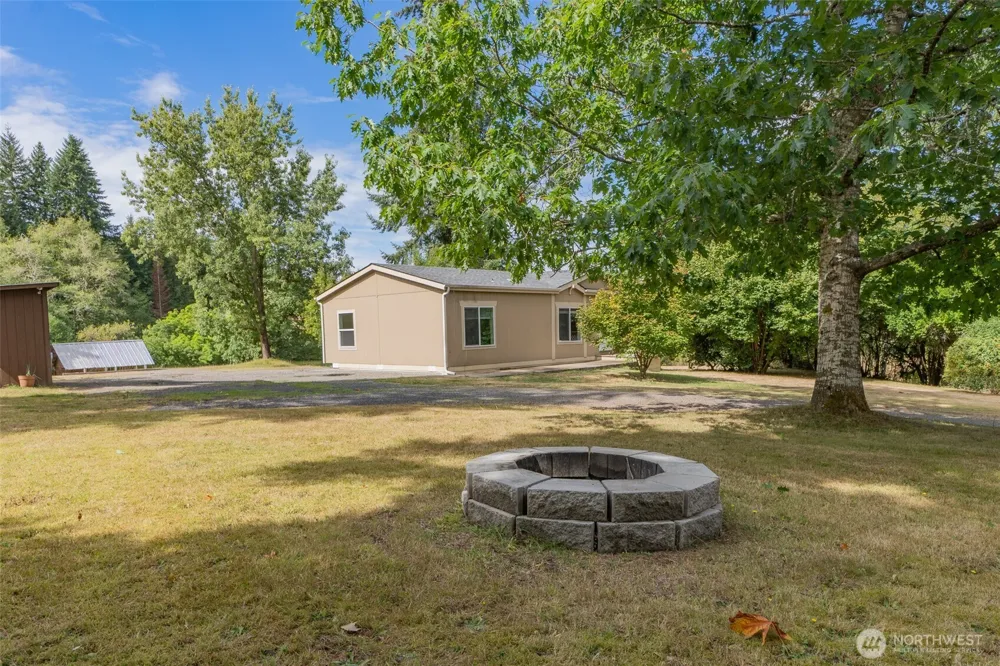 393 Manners Road Rochester, WA 98579