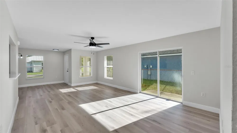 1207 NE 6TH STREET Mulberry, FL 33860