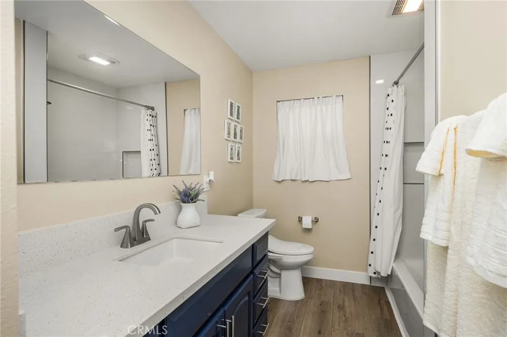 1136 E Rosewood Ave Orange, CA 92866