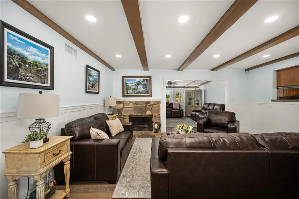 1136 E Rosewood Ave Orange, CA 92866