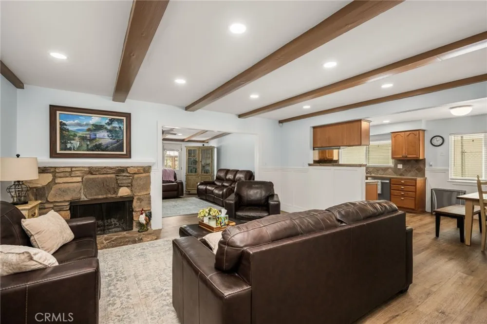 1136 E Rosewood Ave Orange, CA 92866