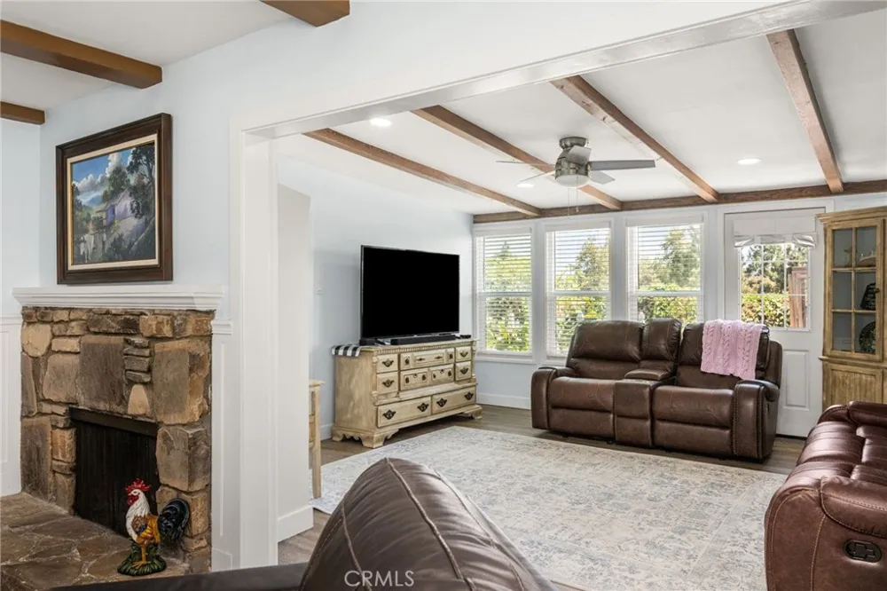 1136 E Rosewood Ave Orange, CA 92866