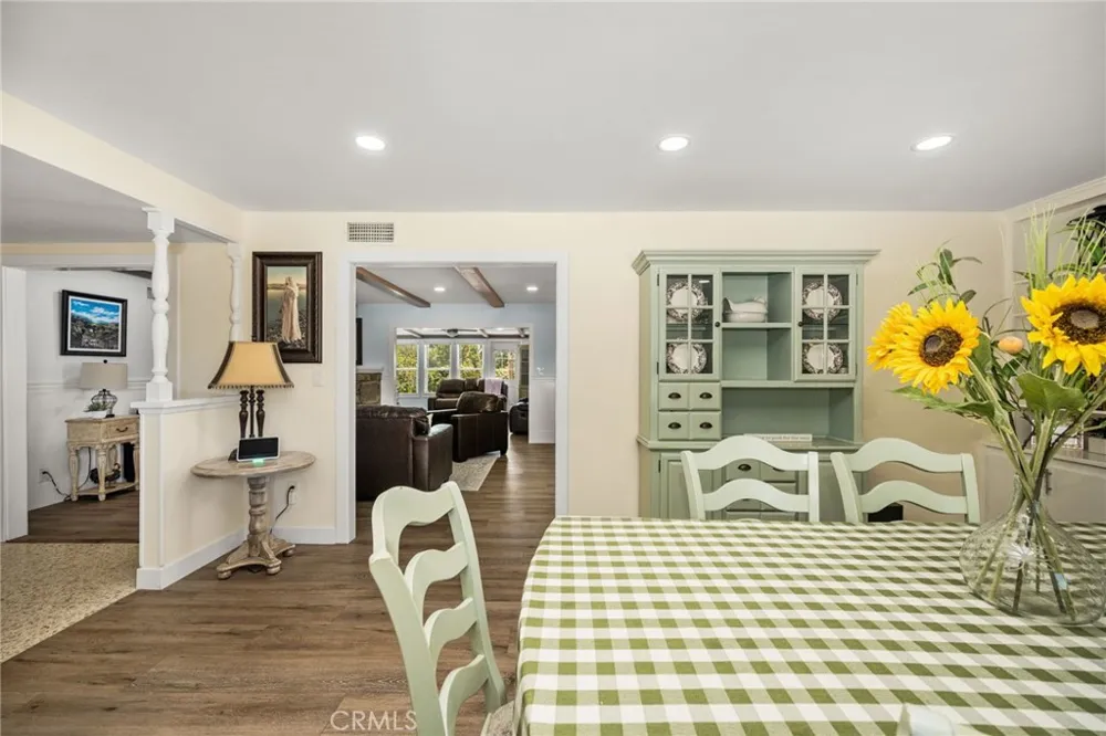 1136 E Rosewood Ave Orange, CA 92866